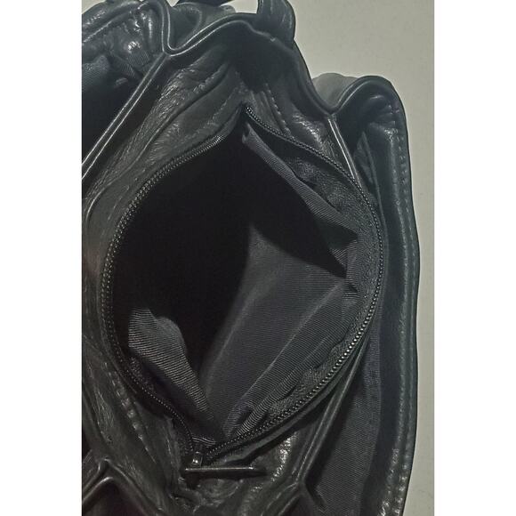 Victoria Leather Co Soft Black Leather Shoulder Bag multiple compartments - Picture 5 of 14
